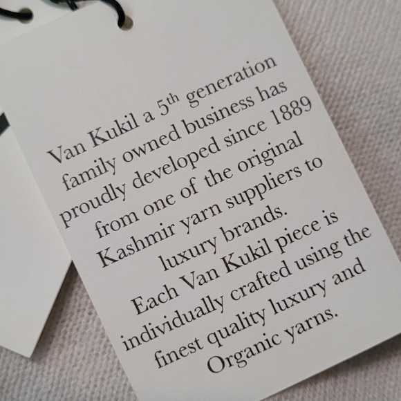 NWT-Van Kukil Round Neck Sweater 100% Cashmere-Creme Size M - Picture 6 of 7